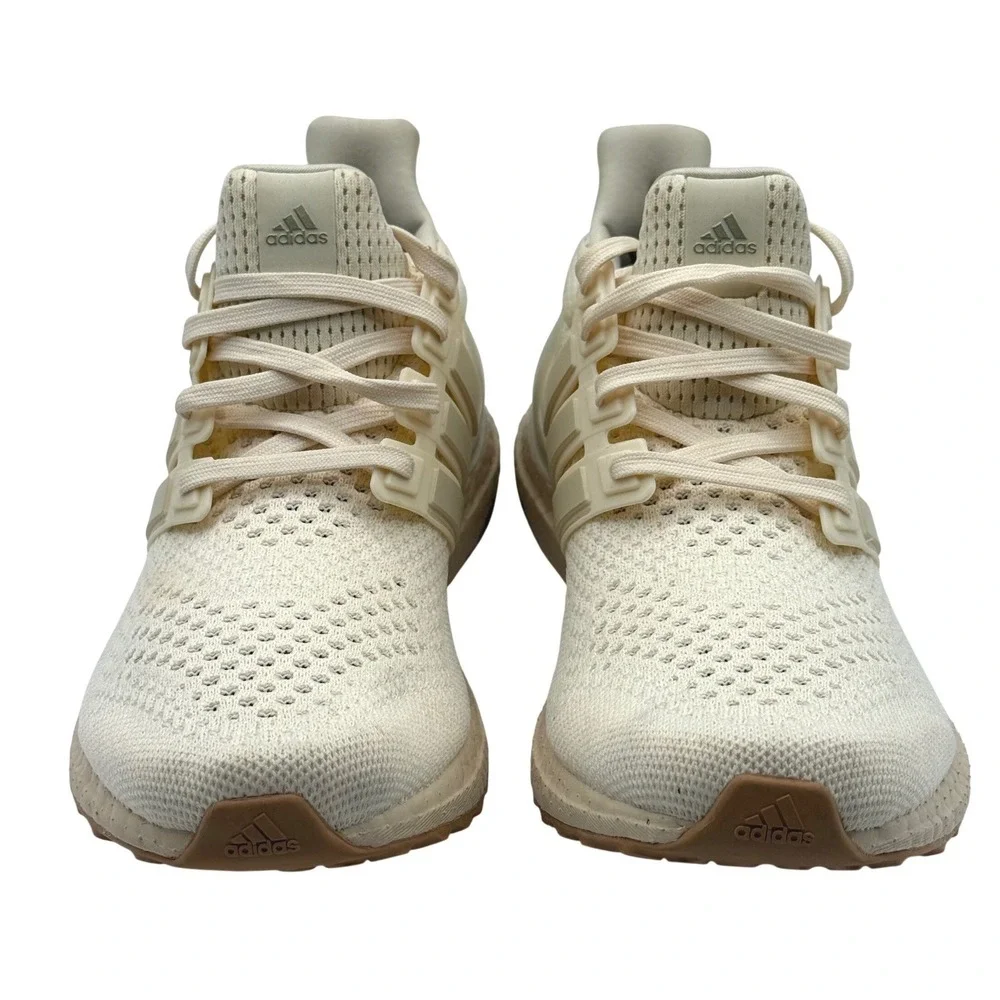 Adidas Ultraboost Women's Size 9 Cream Beige Gum Sole Running Shoes‎ Athleisure